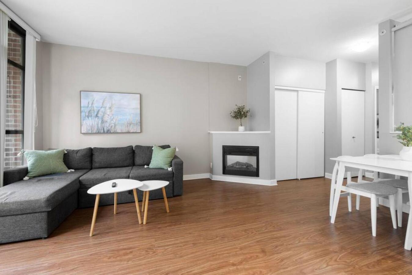 Top Floor Unit On Granville Strip Yaletown Area Vancouver Exterior photo